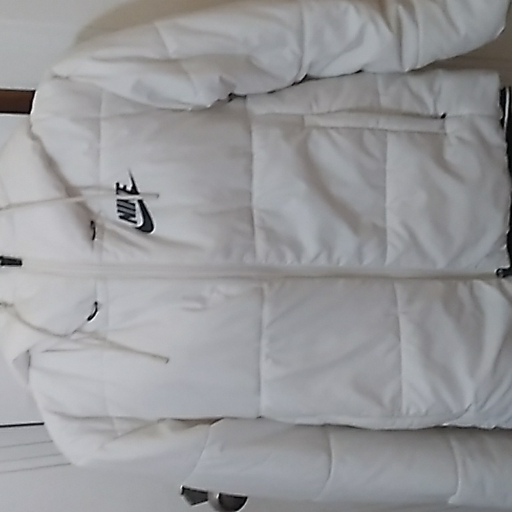 Nike sportswear therma-fit repel